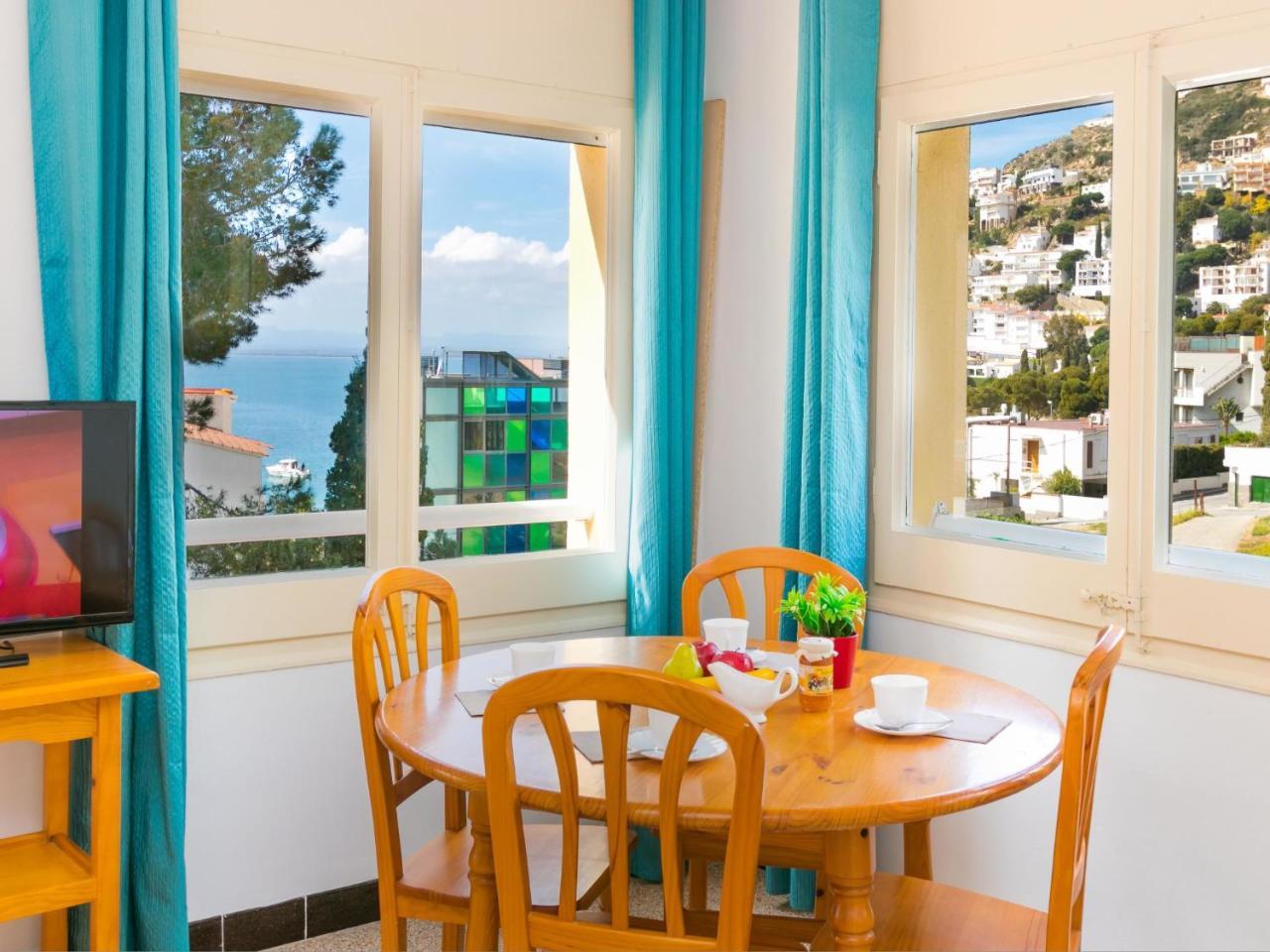 Apartment Velazquez-2 By Interhome Roses Exterior foto